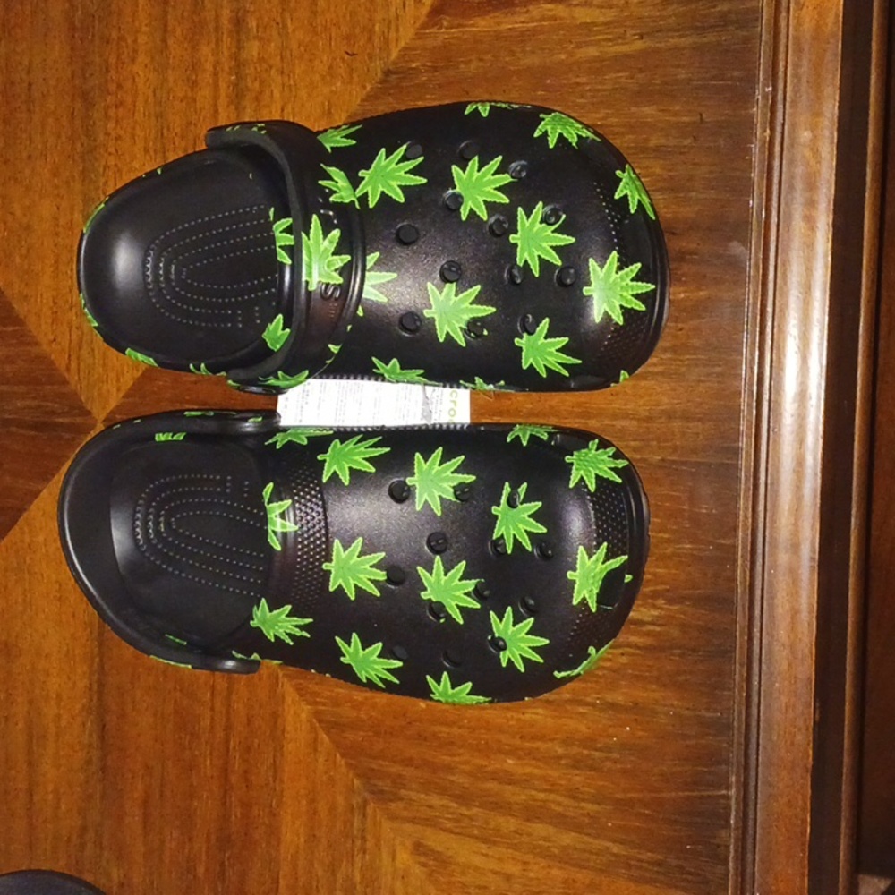 Crocs